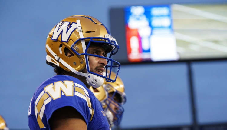 Zach Collaros snags October's CFL Player of the Month - CHVNRadio